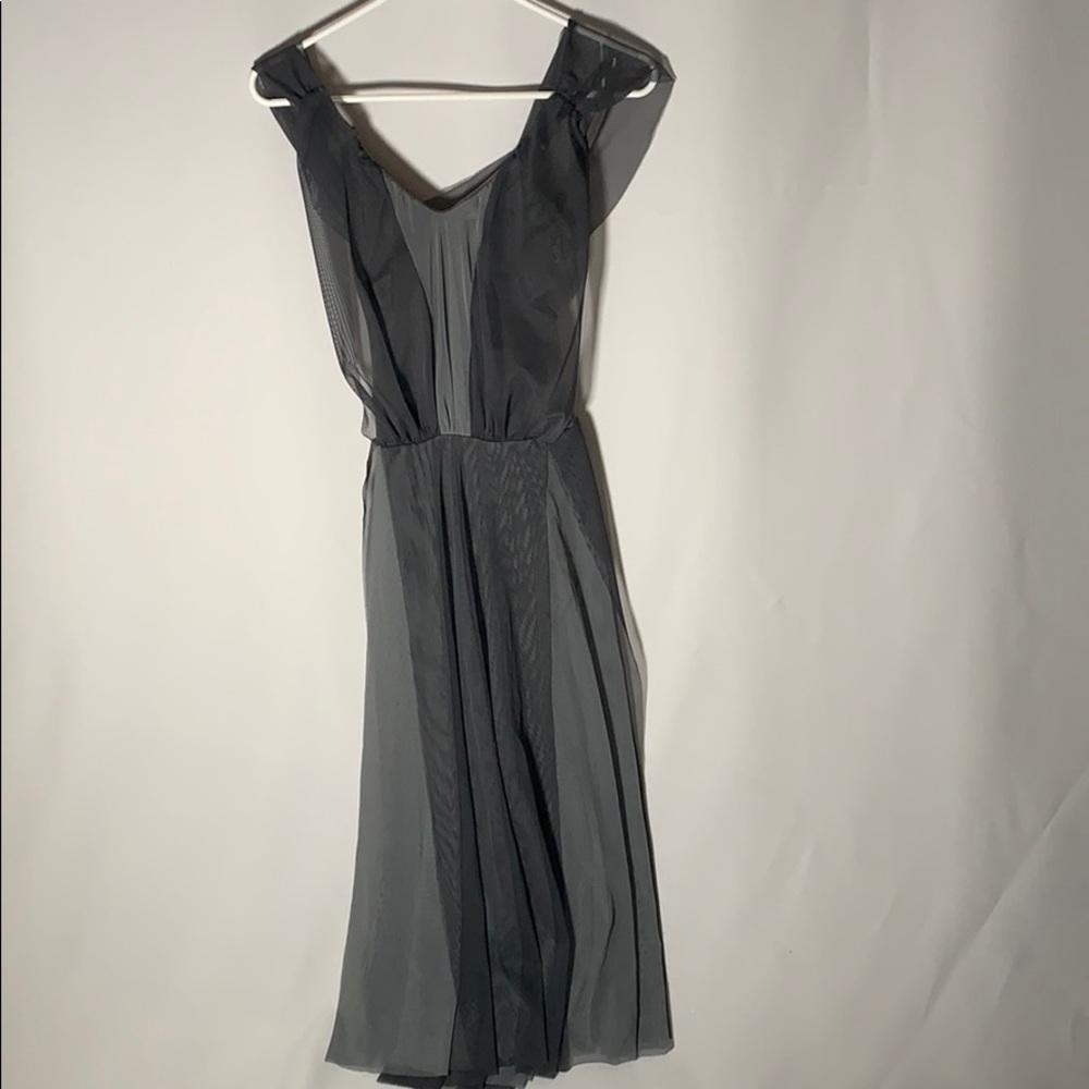 Elegant Charcoal Gray Sleeveless Midi Dress